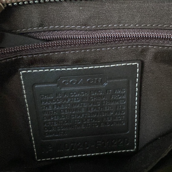 COACH Logo handbag, 9x14x4 - Picture 5 of 5